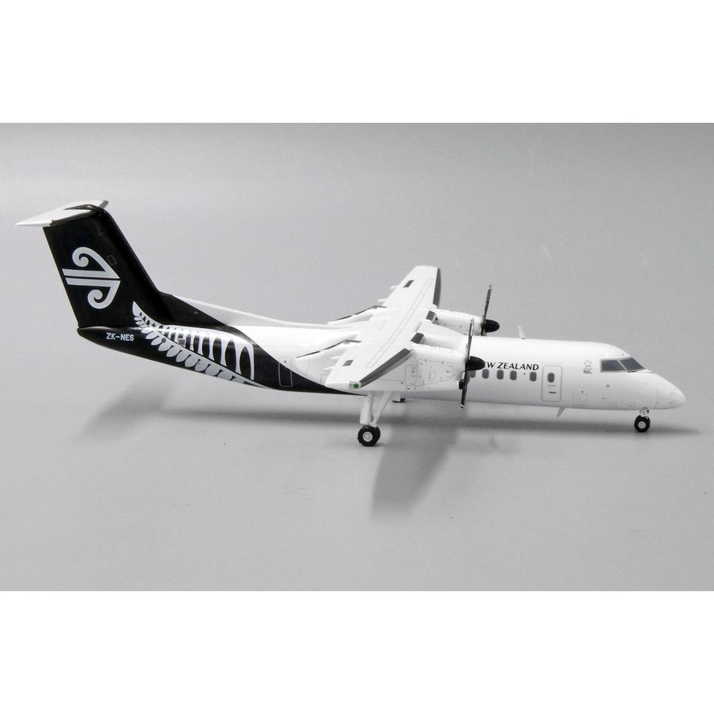 JC Wings AIR NEW ZEALAND LINK DASH 8 –Q300 ZK-NES JC2ANZ273 1:200