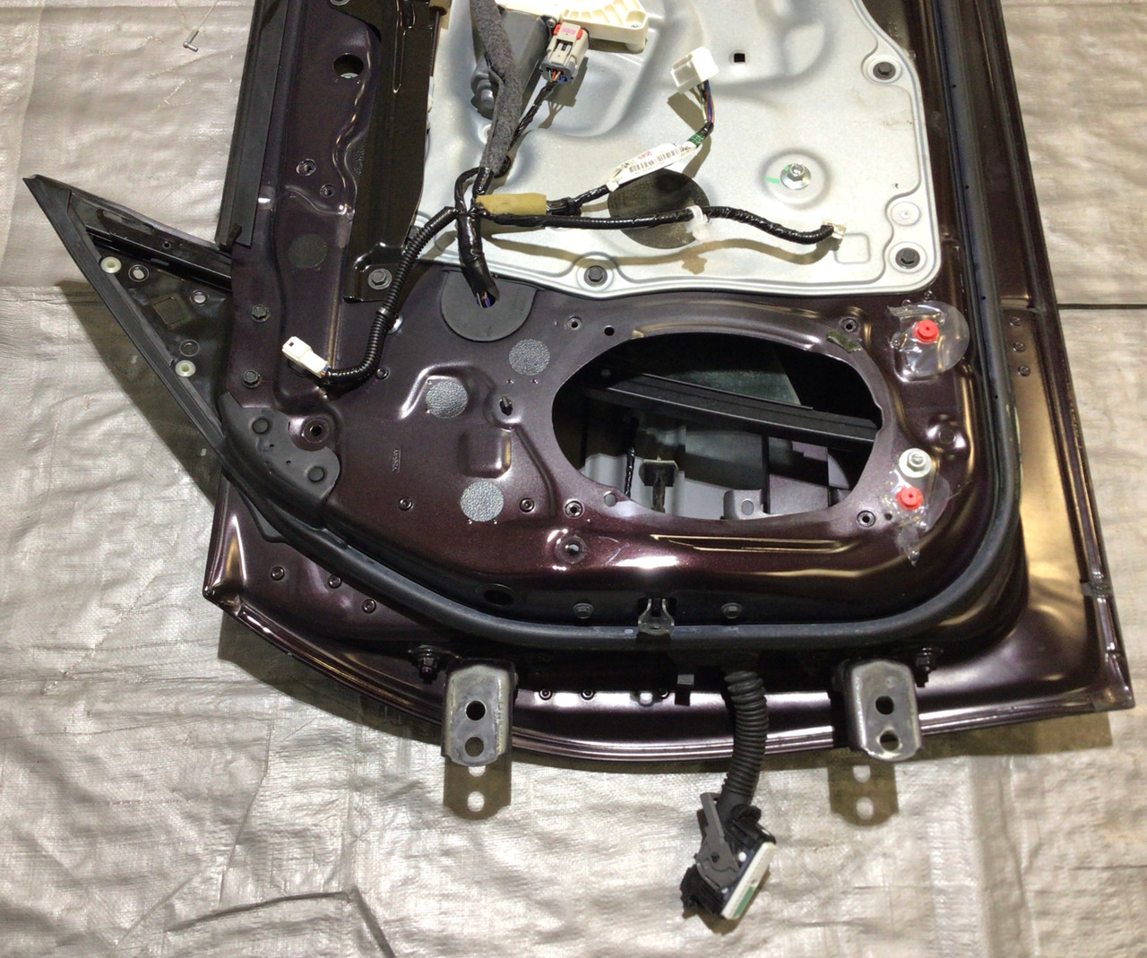 2009-2020 Nissan 370Z Convertible Passenger Door Assembly / Black