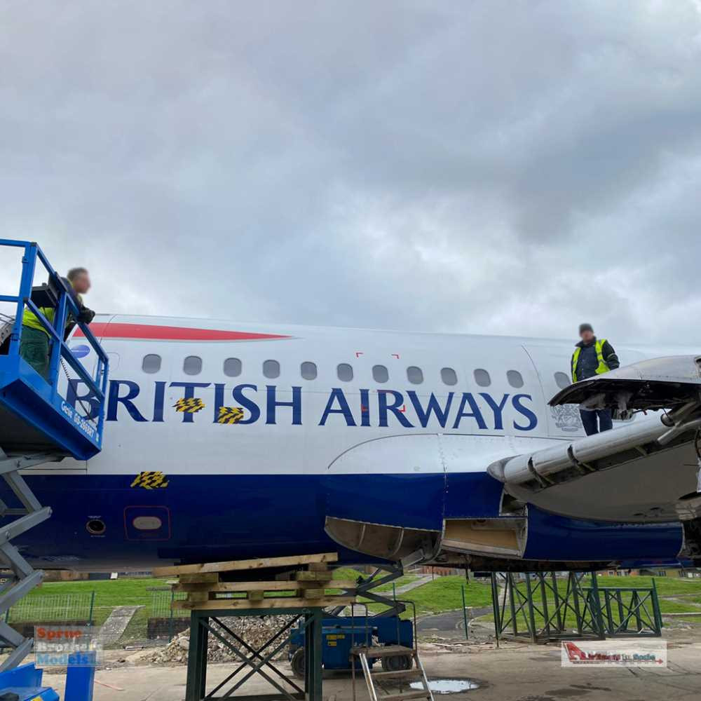 ユーロウイングス航空 Aviationtag A319-100 ユーロウイングス航空