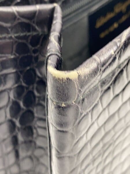 Salvatore Ferragamo(サルヴァトーレフェラガモ) / クロコ型押し