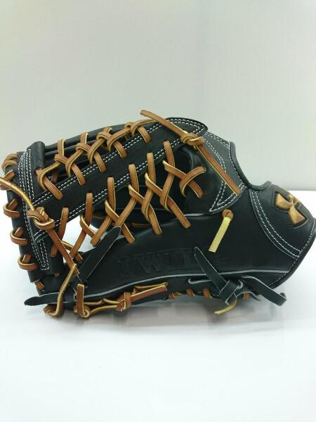 柳田モデル 硬式外野手用グローブ Under Armour