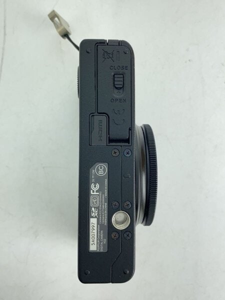 FUJIFILM(フジフイルム) / デジタルカメラ FUJIFILM XQ2 [ブラック