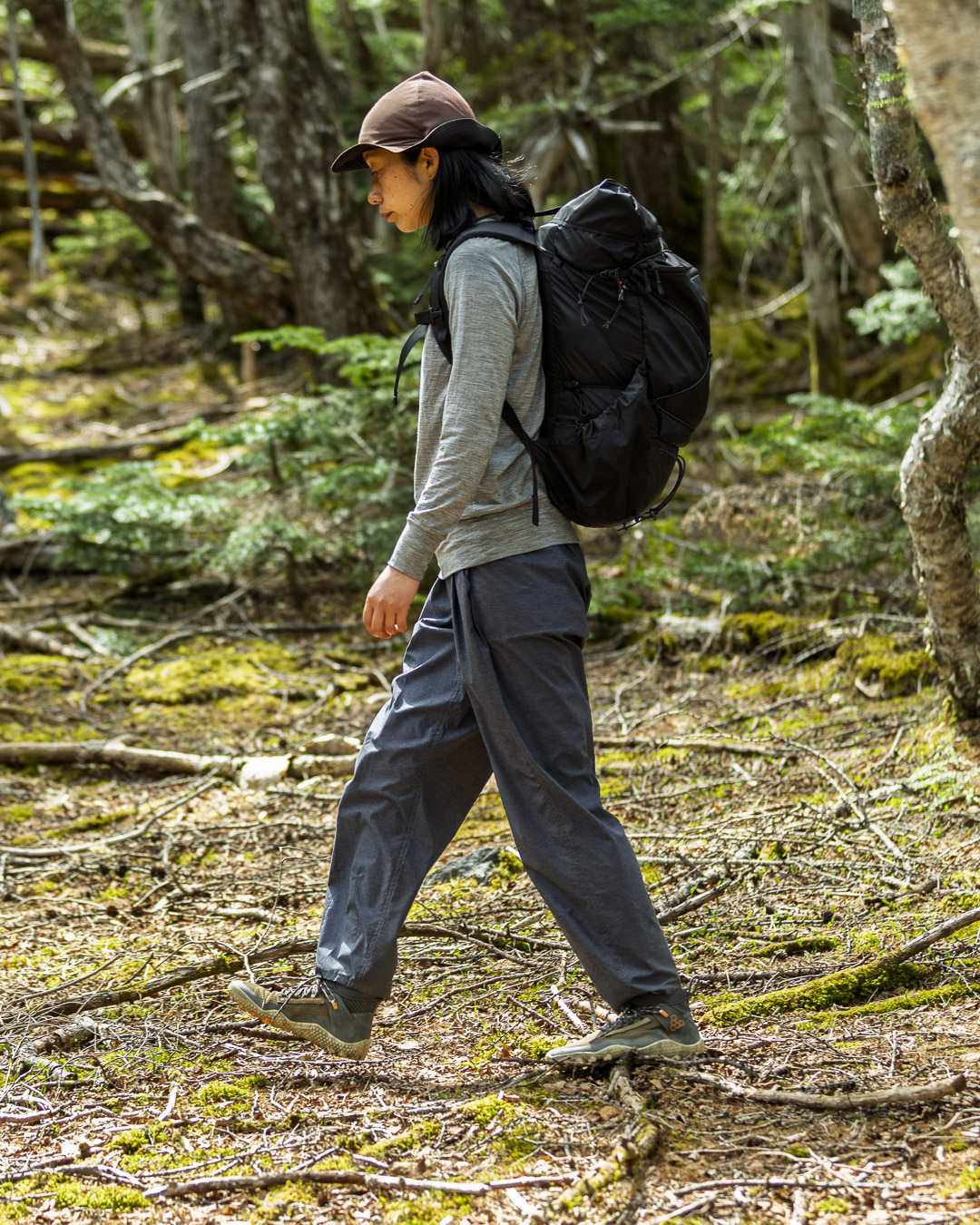 Light 5-Pocket Wide Pants | 山と道 U.L. HIKE & BACKPACKING