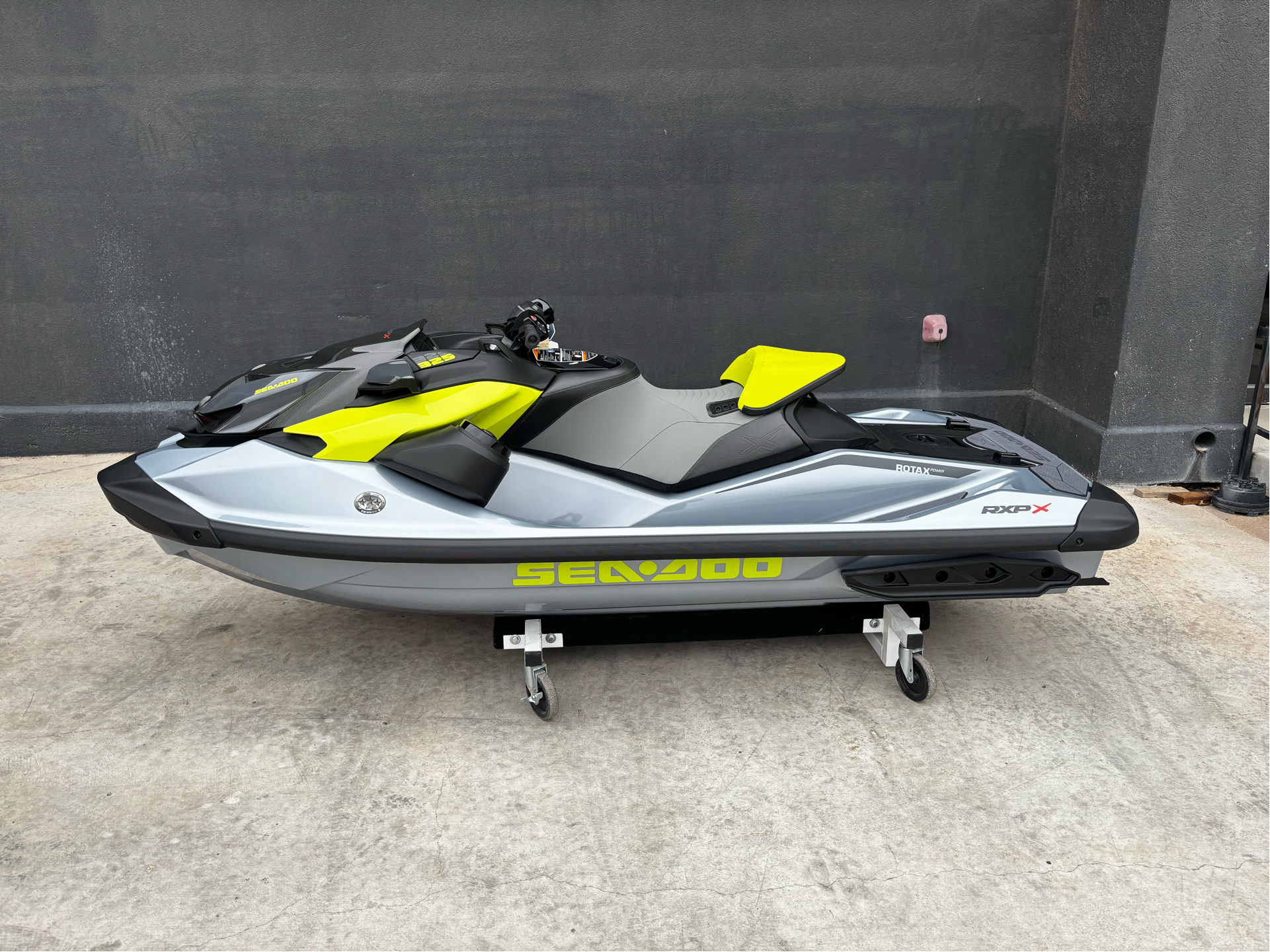 New 2025 Sea-Doo RXP-X 325 + Tech Package, Amarillo TX | Specs