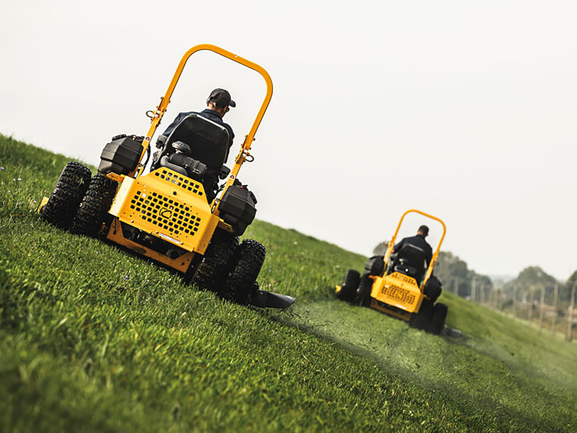 New 2025 Cub Cadet PRO Z 972SD EFI 72 in. Kawasaki FX1000V 38.5 hp