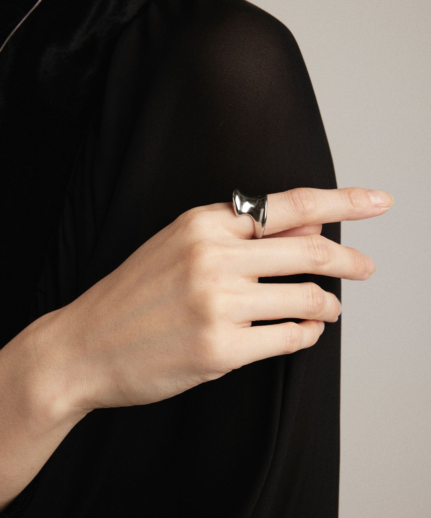 シルバー]ウェーブリング