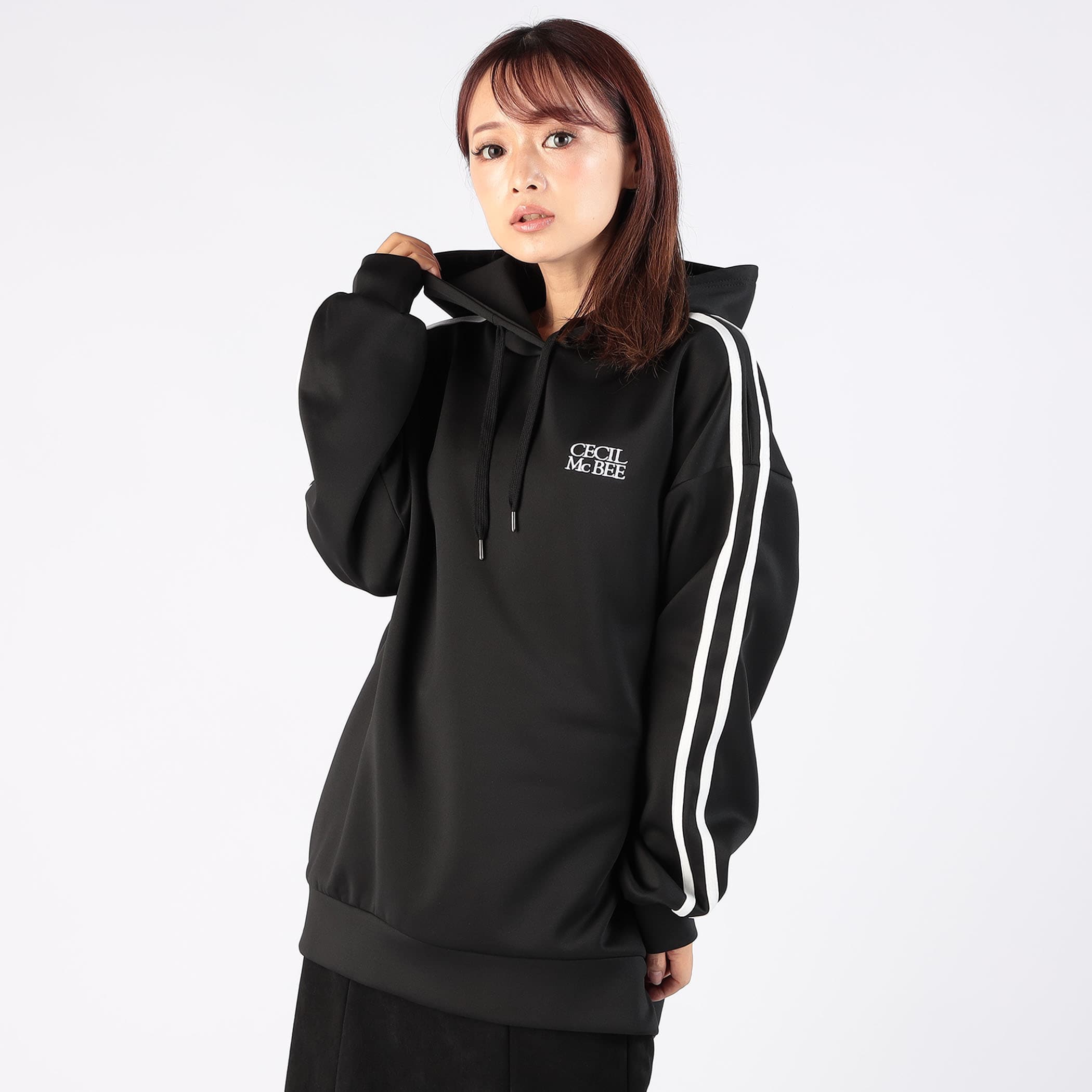 ワンポイント刺繍ロゴダンボールニットパーカー｜REVIVAL LOGO LINE