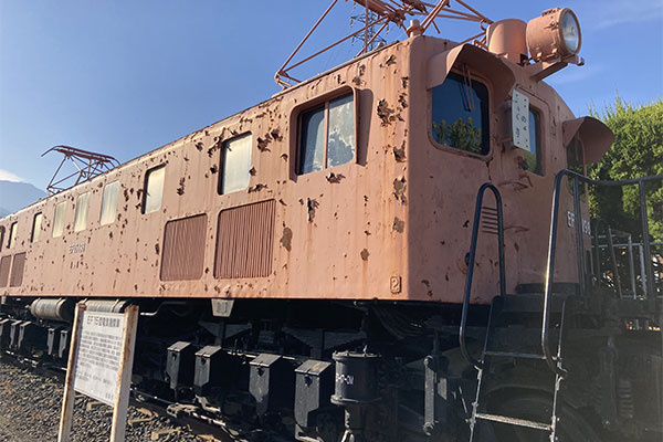 EF15形電気機関車を現役時代の姿に～令和の時代にもう一度“国鉄