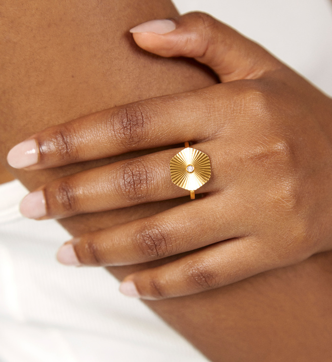 Disco Diamond Ring in 18k Gold Vermeil on Sterling Silver and