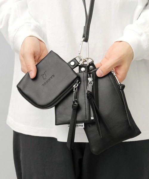 KANGOL（カンゴール）の「フェイクレザー 3連ポーチ マルチ ショルダー