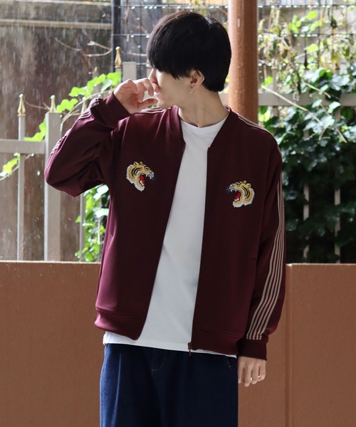 SITRY（シトリー）の「Tiger embroidery line Jersey tops/ 虎刺繍