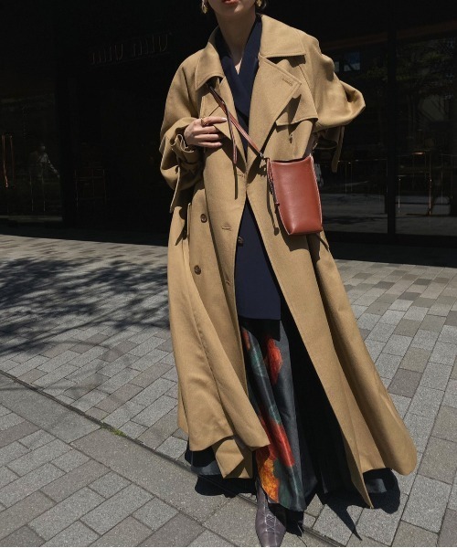 Ameri（アメリ）の「SUPERIOR FLARE TRENCH COAT（トレンチコート