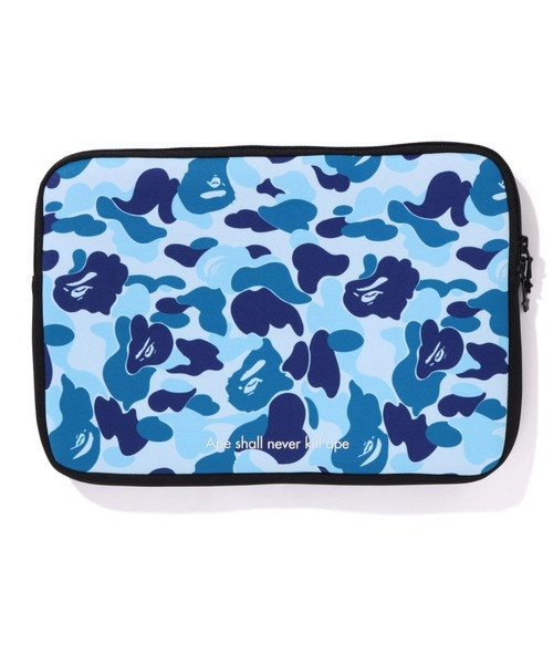 A BATHING APE（アベイシングエイプ）の「ABC CAMO 13 INCH PC CASE