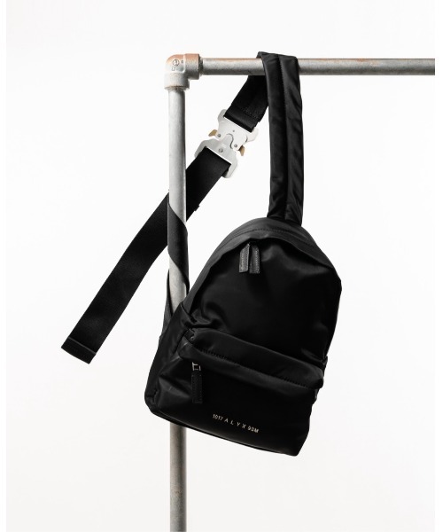 1017 ALYX 9SM（アリクス）の「BUCKLE CROSSBODY BAG（ボディバッグ