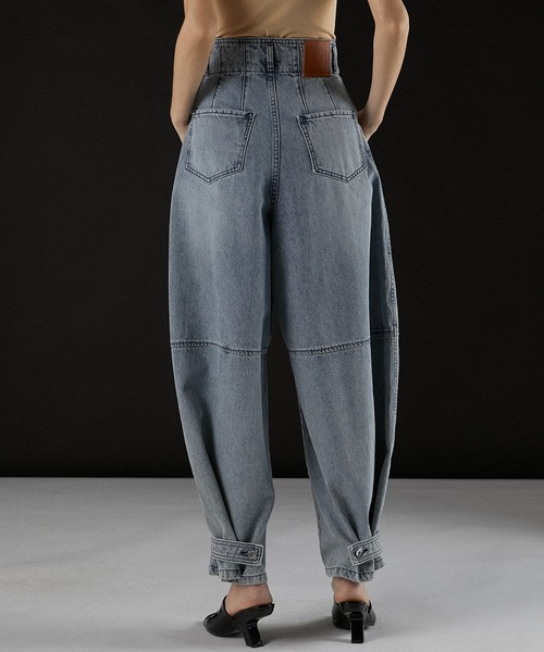 ハイウエストバナナデニムパンツ / High Waist Banana Denim Pants