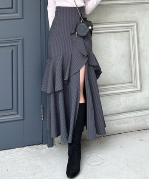 rienda（リエンダ）の「フリルスリットハイウエストスコートショート