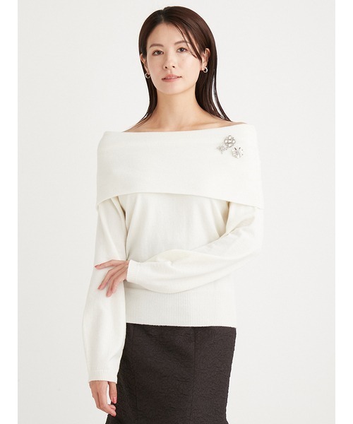 CELFORD（セルフォード）の「ブローチセットオフショルプルオーバー