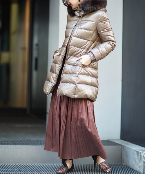 NANO universe（ナノユニバース）の「西川ダウン/FOXファーシャイニー