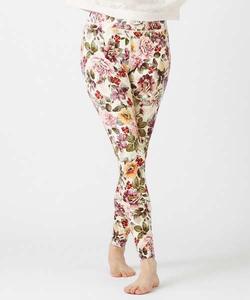 Chacott（チャコット）の「ピオニープリントレギンス（レギンス