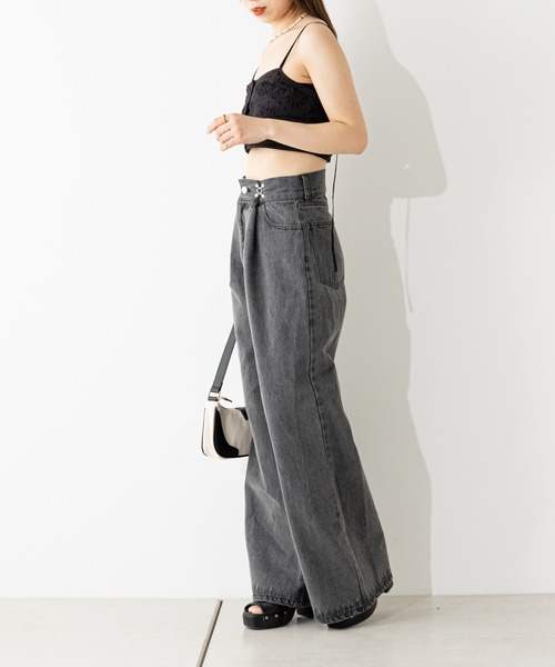 Chico（チコ）の「ボックスタックワイドデニムパンツ（デニムパンツ