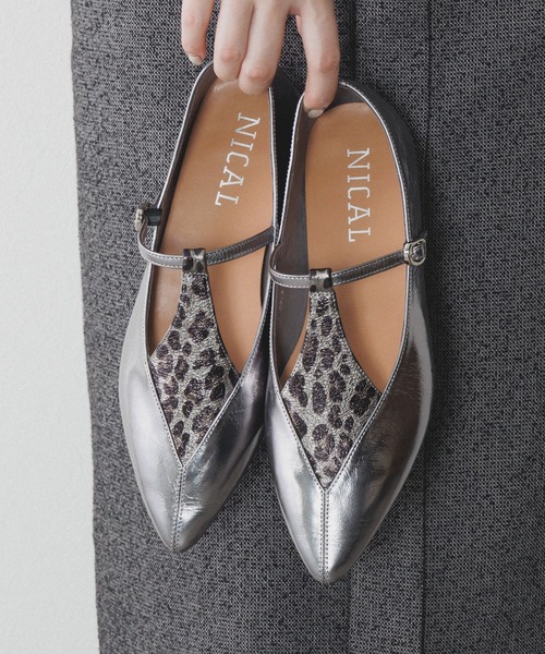 セール】【NICAL】ダイヤTストラップフラットパンプス/554305