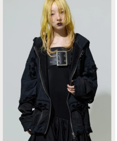 neith.（ネイス）の「neith./ネイス/Meteor Crush Hoodie(Black