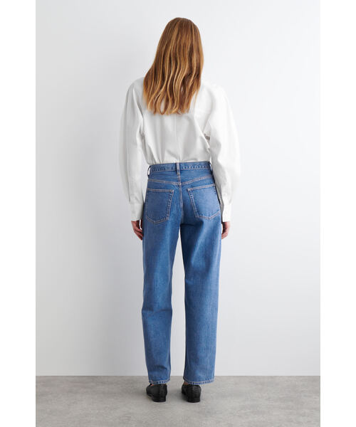 BAYバレルレッグジーンズ（デニムパンツ）｜COS（コス）のファッション