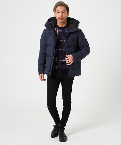 GOSTAR DE FUGA（ゴスタール ジフーガ）の「止水ZIPフェザーダウン