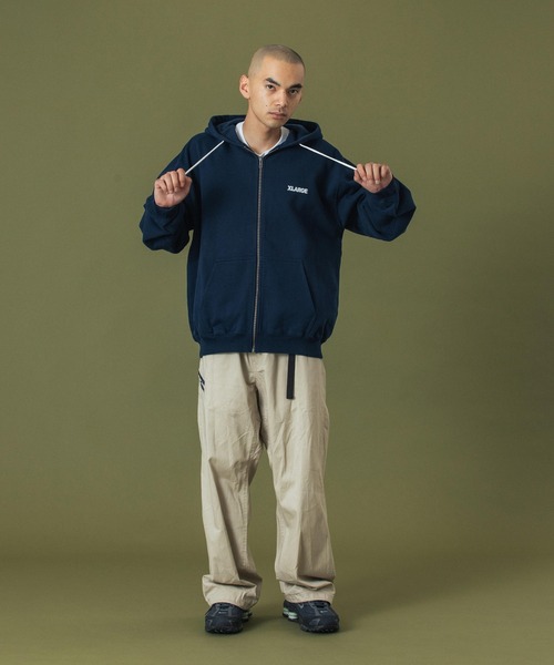 XLARGE（エクストララージ）の「STANDARD LOGO ZIP HOODED SWEATSHIRT