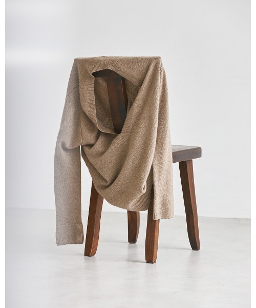 TODAYFUL（トゥデイフル）の「Vネックカシミヤニット（ニット/セーター