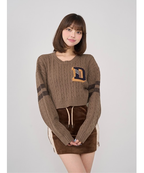 カレッジワッペンショートニットトップス（ニット/セーター）｜Darich
