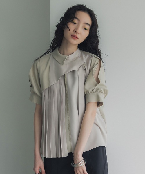 UNITED TOKYO（ユナイテッドトウキョウ）の「カールラップスリーブ