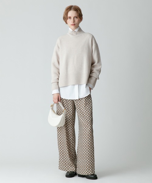 allureville（アルアバイル）の「ジーロンラム天竺プルオーバー