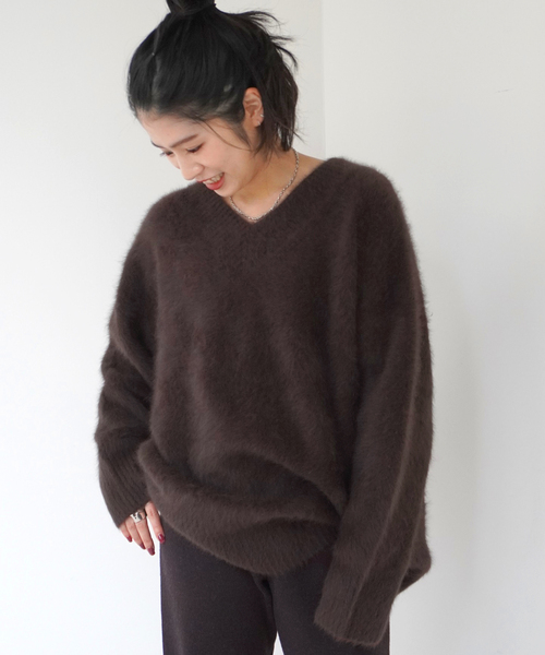 AP STUDIO（エーピーストゥディオ）の「フォックスカシミヤVネックプル