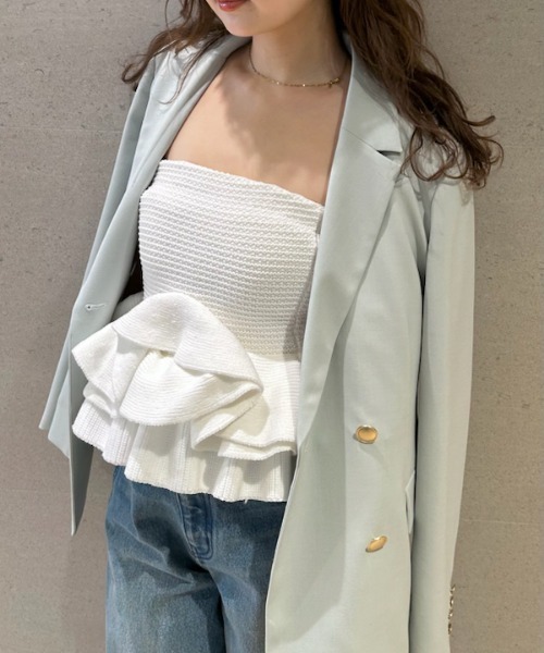 LILY BROWN（リリーブラウン）の「ラッフルフリルベアニットトップス