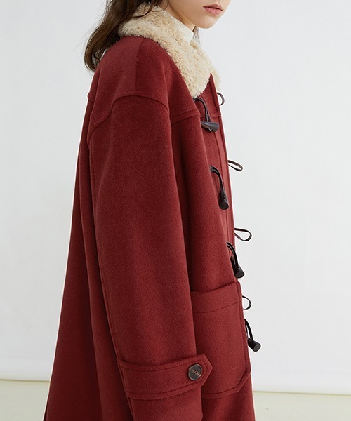 Fano Studios（ファノ ストゥディオズ）の「ボアカラー ダッフルコート