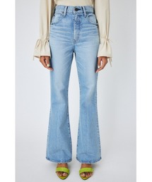 MVS L/BLU FLARE（デニムパンツ）｜MOUSSY（マウジー）のファッション