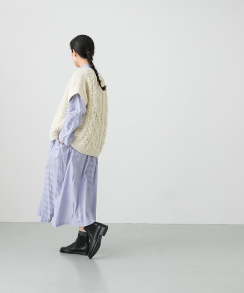 かぐれ（カグレ）の「ペルーアランクルーネックベスト（ニット
