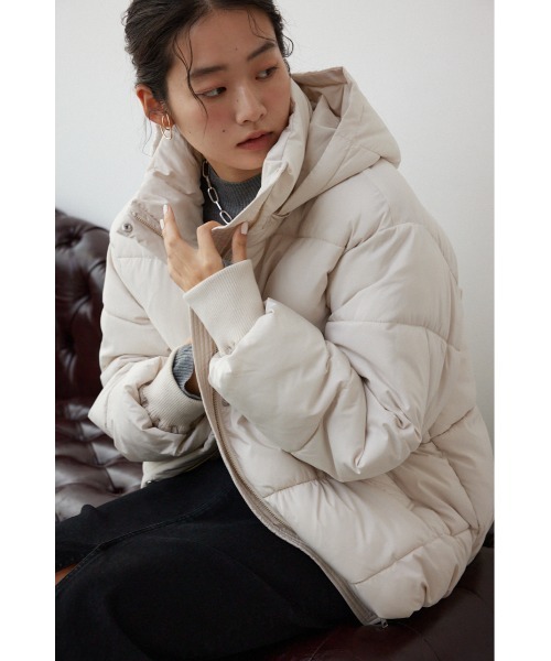 AZUL by moussy（アズールバイマウジー）の「B-HEATフード付中綿