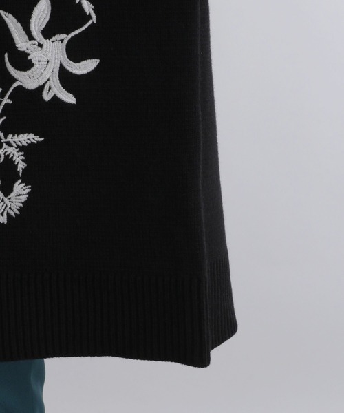 HARE（ハレ）の「ボタニカルシシュウカーディガン(HARE)（カーディガン