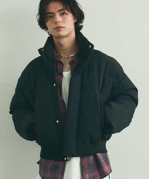 Shoowtime（ショウタイム）の「ショート丈ハイネック中綿パファー