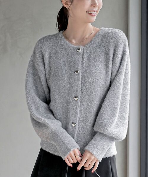 ハートボタンラメフェザークルーネックカーディガン（カーディガン