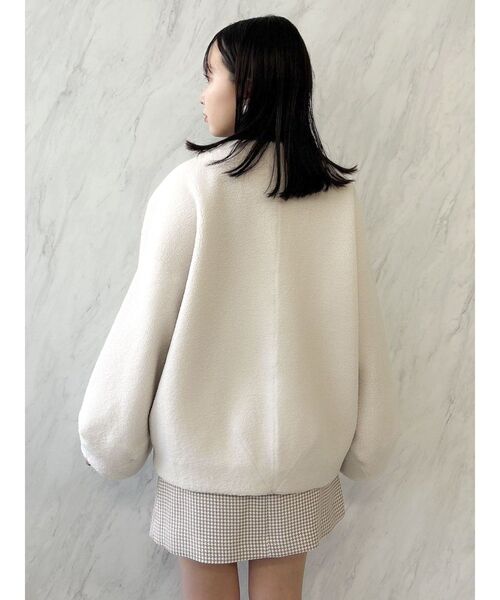 dazzlin（ダズリン）の「【森香澄コラボ】リボンモチーフボアコート