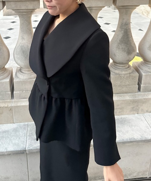 立体ペプラムジャケット（その他アウター）｜JENNE（ジェンヌ）の