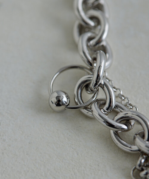 ear PAPILLONNER（イアパピヨネ）の「【JUSTINE CLENQUET