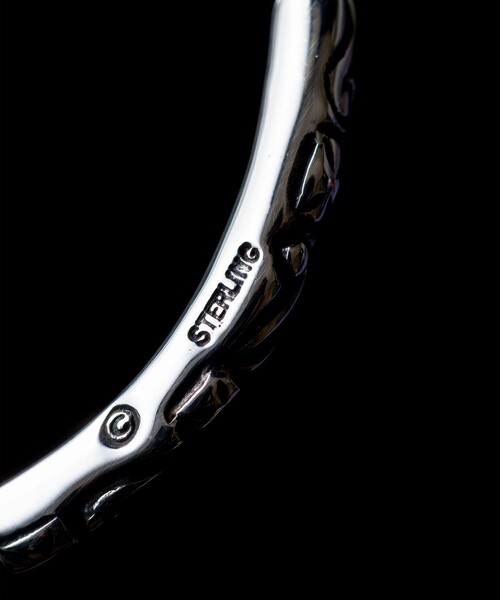 EXCLUSIVE】Thin Cross Bangle（バングル/リストバンド）｜BILL WALL