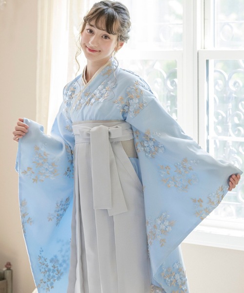 Catherine Cottage（キャサリンコテージ）の「花刺繍チュールレース袴