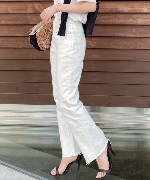 セミフレアカットオフデニムパンツ（デニムパンツ）｜anuans（ア