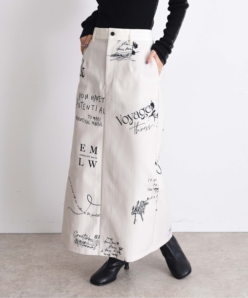 Eimee Law（エイミーロウ）の「テキストプリント タイトスカート