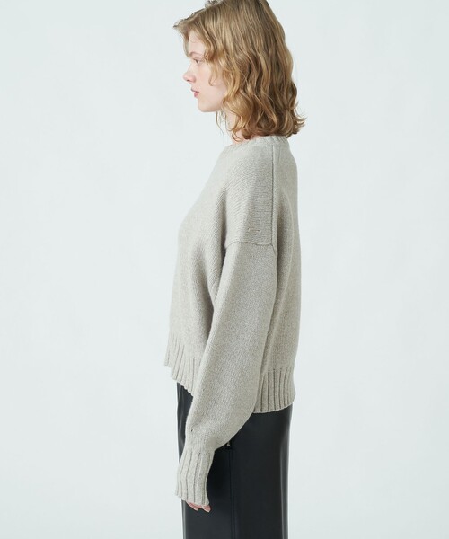 MACPHEE（マカフィー）の「□ラムカシミヤ クルーネックプルオーバー